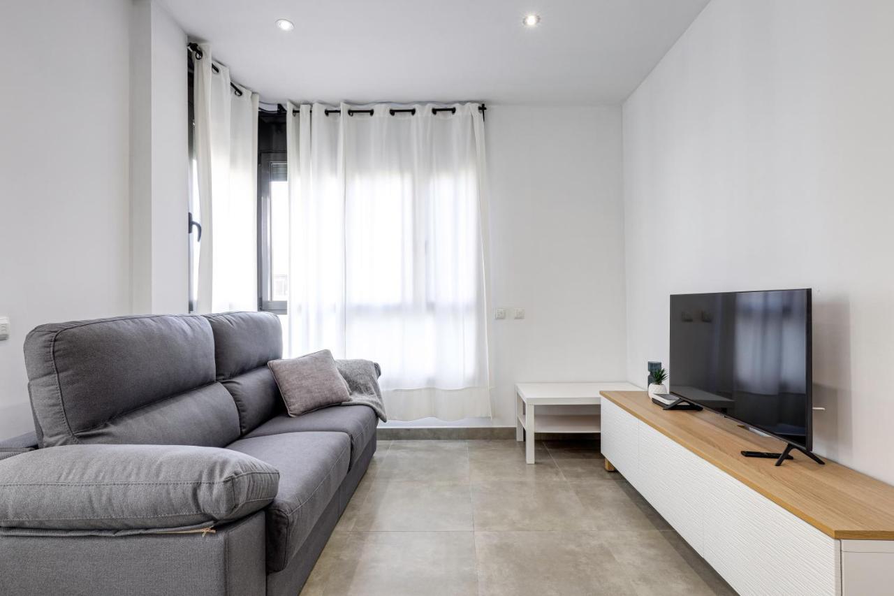 Urban Flats Vallirana Barcelona Bagian luar foto