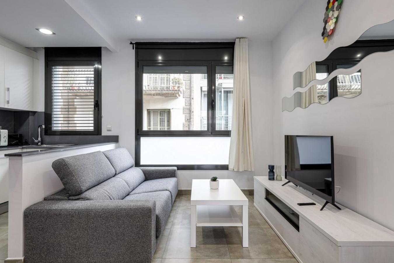 Urban Flats Vallirana Barcelona Bagian luar foto